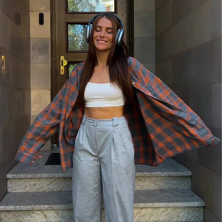 Blusa Feminina Vintage Xadrez, Lapela Manga Longa